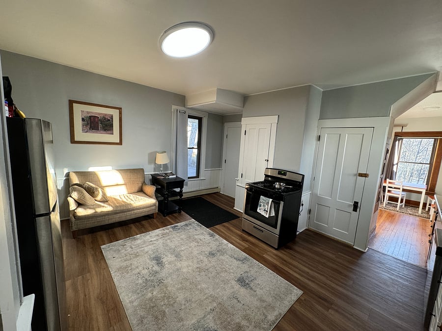 Furnished Finder property 448077_1 photo 3