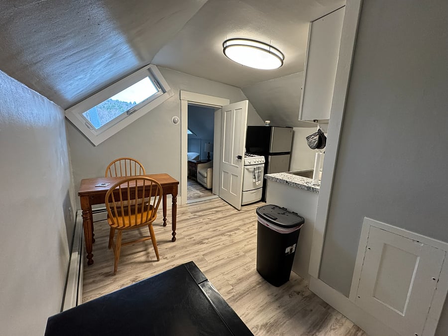 Furnished Finder property 448077_2 photo 5