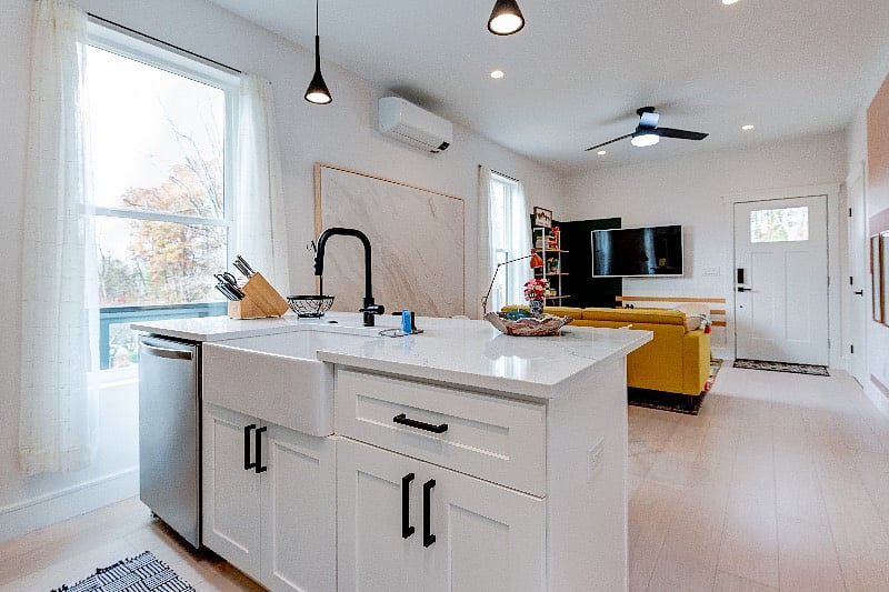 Furnished Finder property 448099_1 photo 10