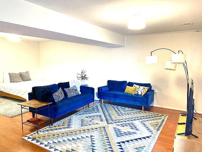Furnished Finder property 448111_1 photo 3