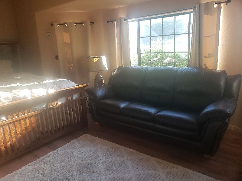 Furnished Finder property 448118_1 photo 3