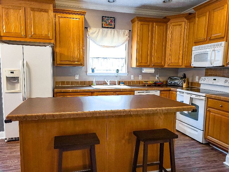 Furnished Finder property 448160_1 photo 7