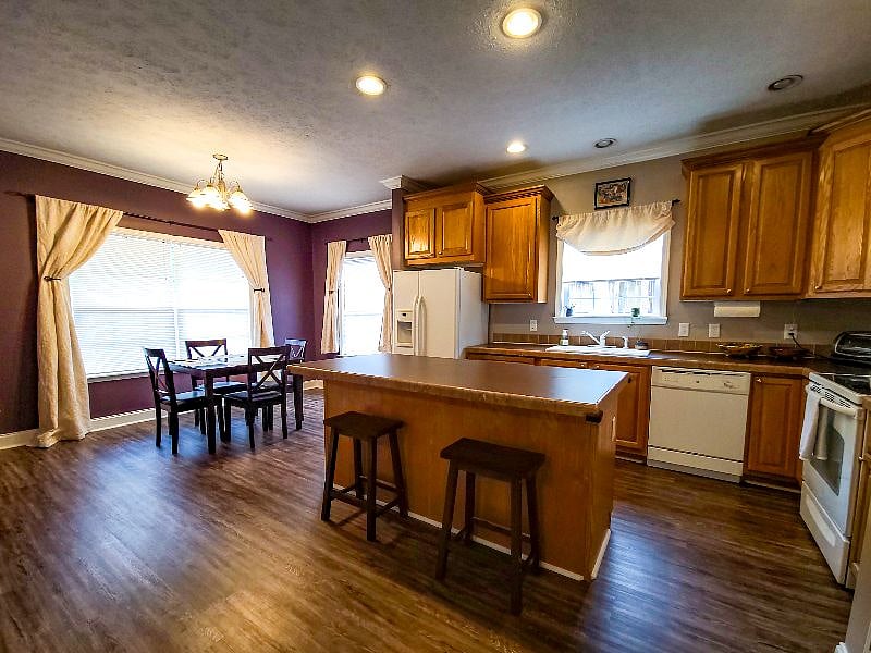Furnished Finder property 448160_1 photo 6