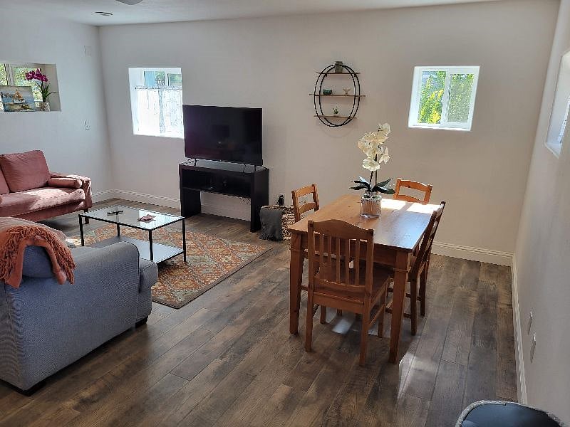 Furnished Finder property 448220_1 photo 7