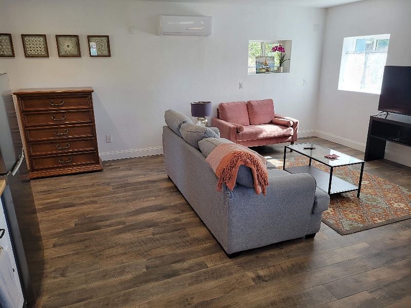 Furnished Finder property 448220_1 photo 6