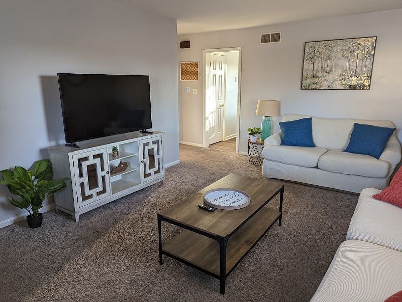 Furnished Finder property 448236_1 photo 7
