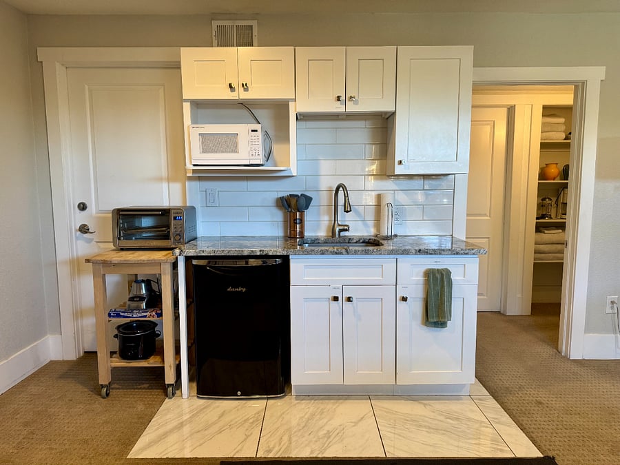 Furnished Finder property 448248_1 photo 7