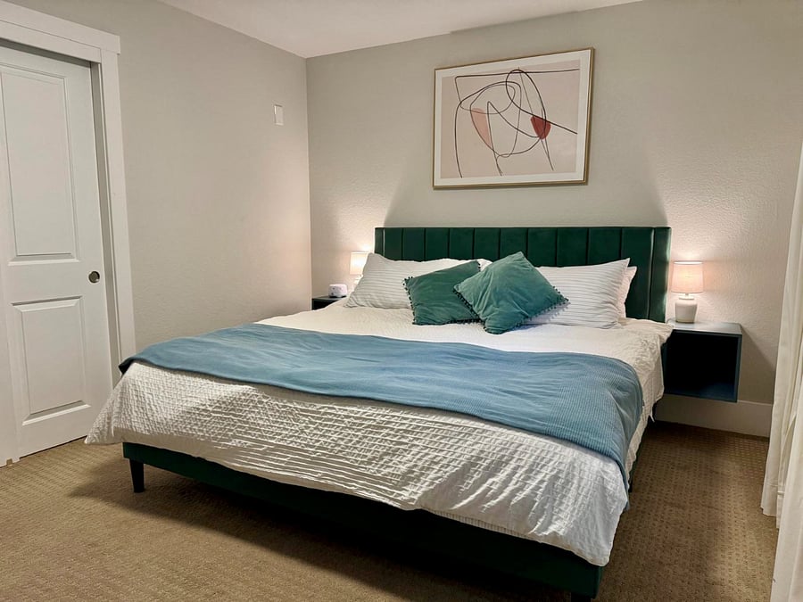 Furnished Finder property 448248_1 photo 13
