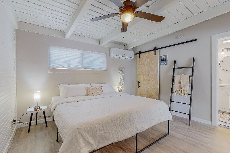Furnished Finder property 448280_2 photo 6