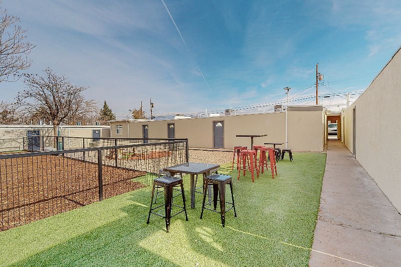Furnished Finder property 448280_2 photo 14
