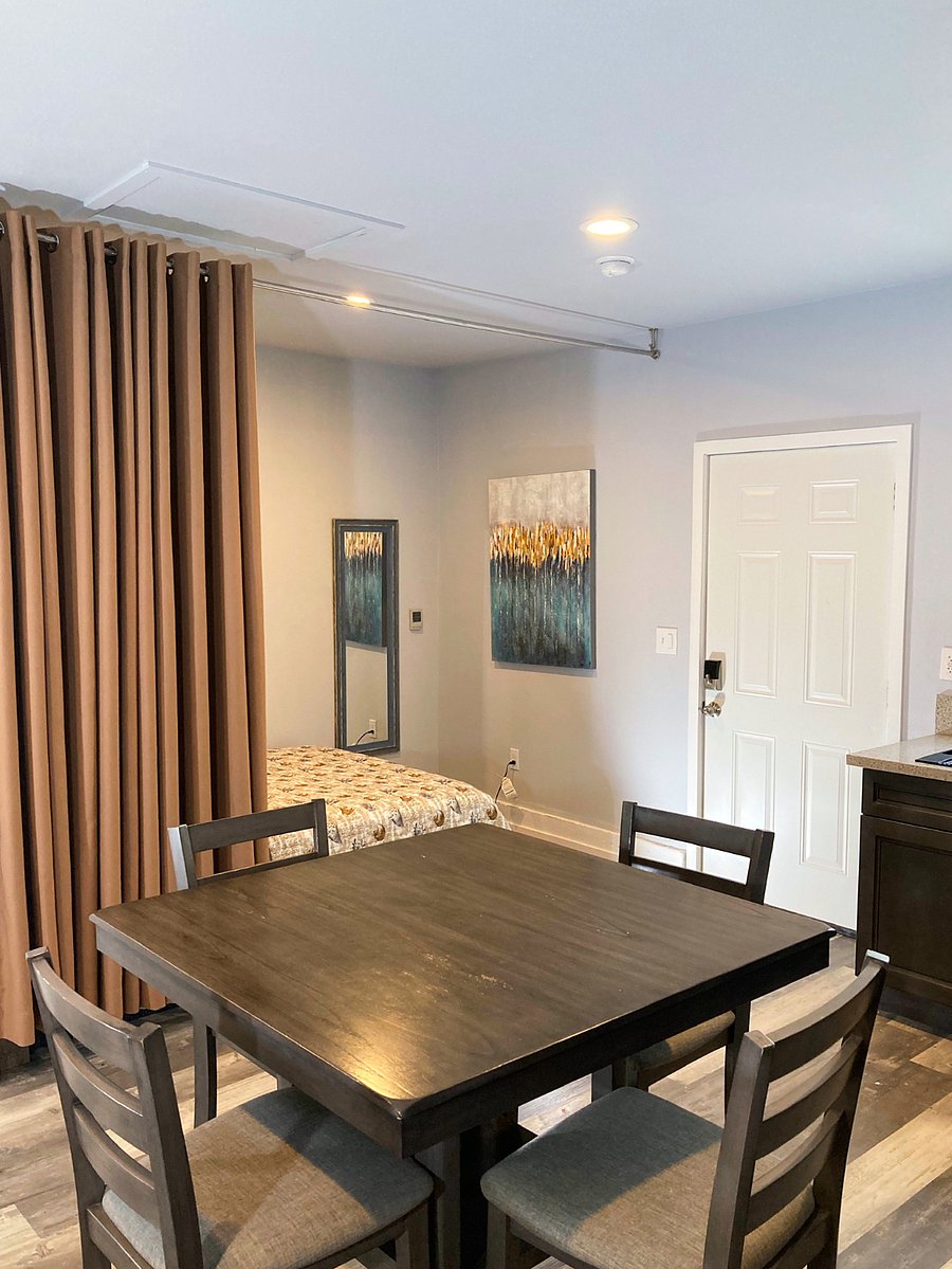 Furnished Finder property 448291_2 photo 6