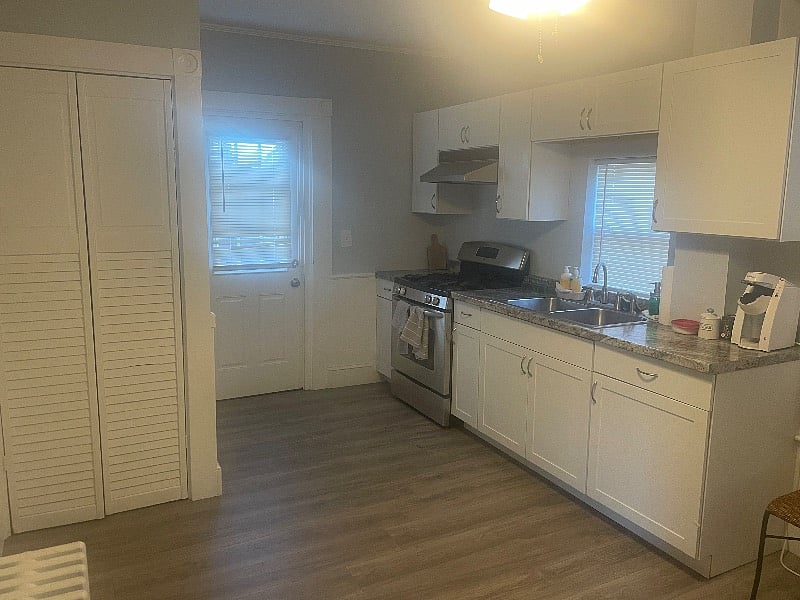 Furnished Finder property 448302_1 photo 3