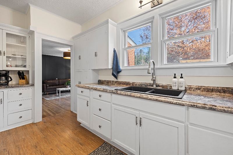 Furnished Finder property 448305_1 photo 15