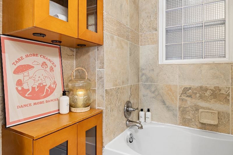 Furnished Finder property 448305_1 photo 27