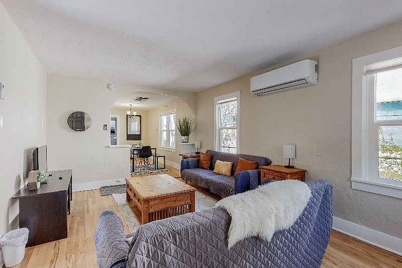 Furnished Finder property 448307_1 photo 6