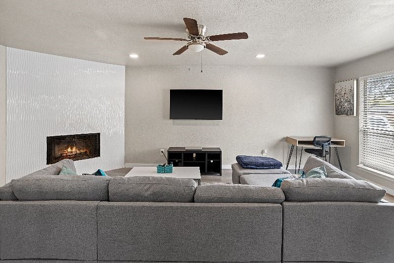Furnished Finder property 448311_1 photo 16