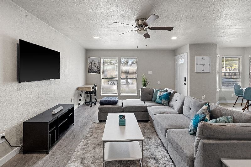 Furnished Finder property 448311_1 photo 17