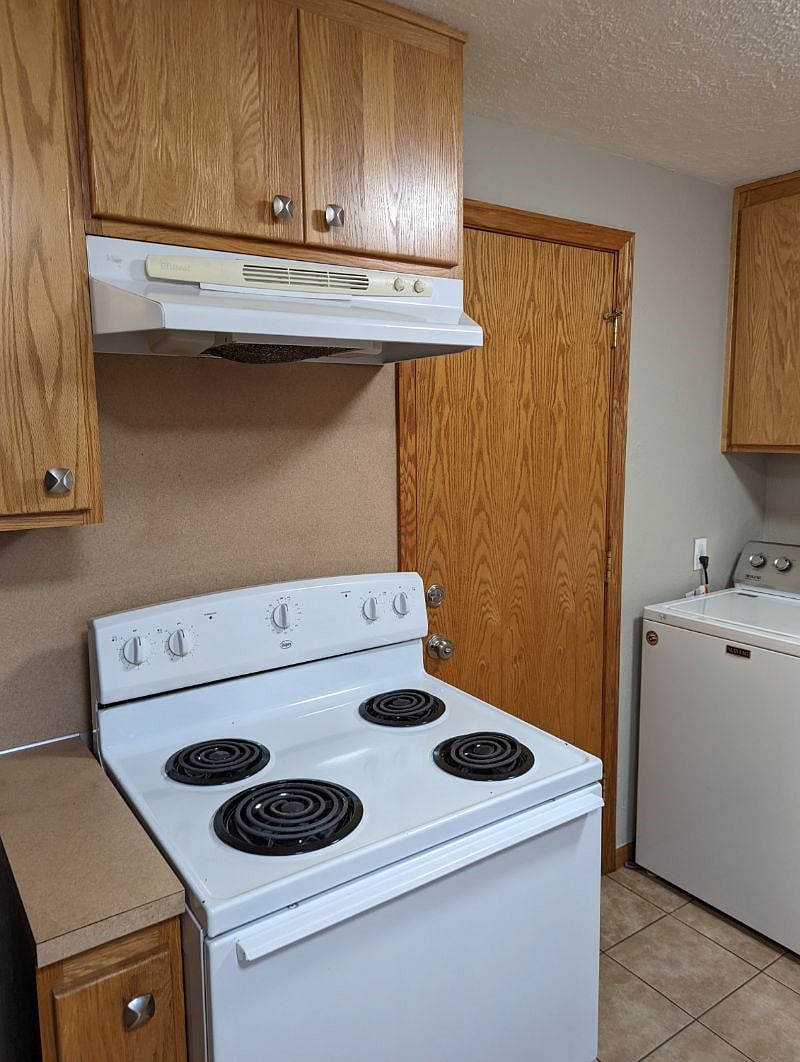 Furnished Finder property 448435_1 photo 33