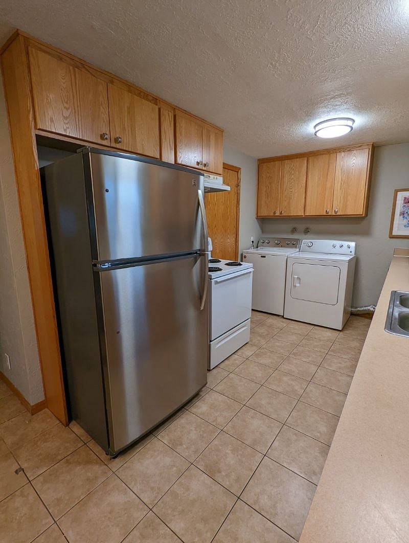 Furnished Finder property 448435_1 photo 25