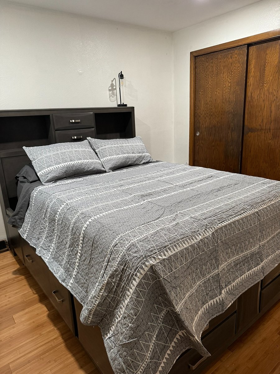 Furnished Finder property 448439_4 photo 7