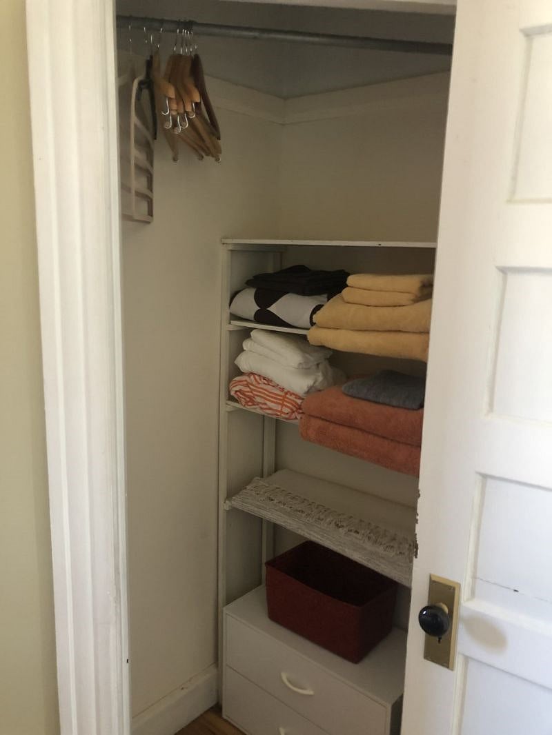 Bedroom small closet.