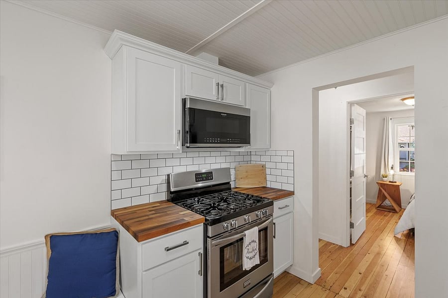 Furnished Finder property 448515_1 photo 12