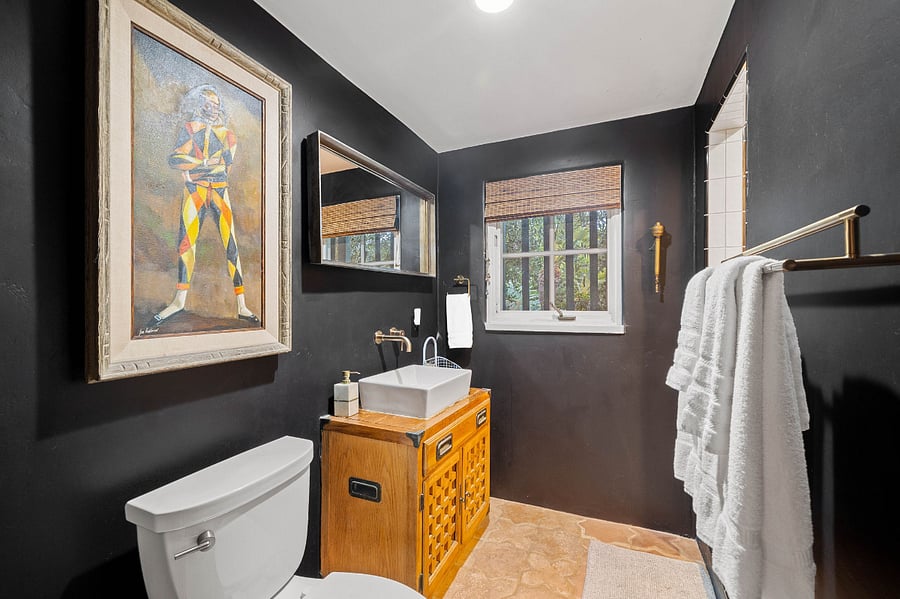 2nd Bathroom