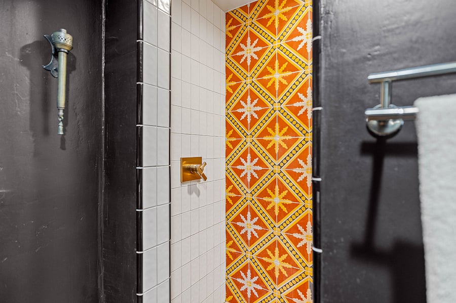 2nd Bathroom