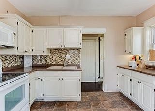 Furnished Finder property 448536_1 photo 4