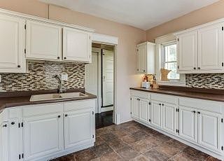 Furnished Finder property 448536_1 photo 12
