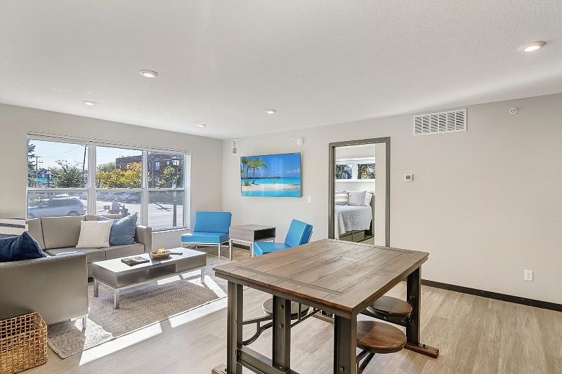 Furnished Finder property 448601_3 photo 16