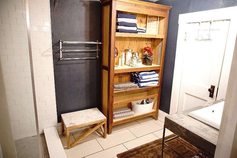 3/4 Bathroom has a large walk-in shower, sink, and toilet