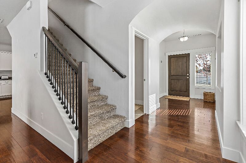Furnished Finder property 448630_1 photo 15