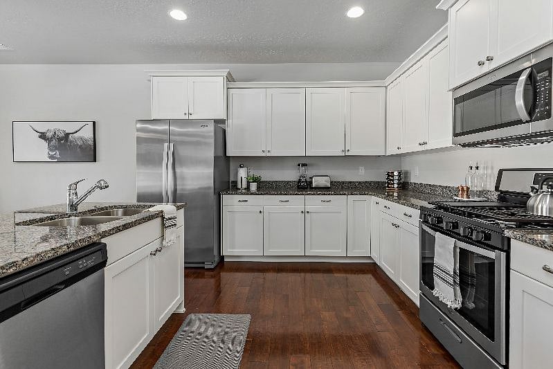 Furnished Finder property 448630_1 photo 16