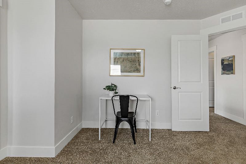 Furnished Finder property 448630_1 photo 23