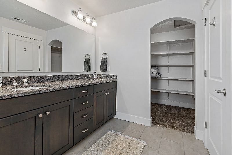 Furnished Finder property 448630_1 photo 25