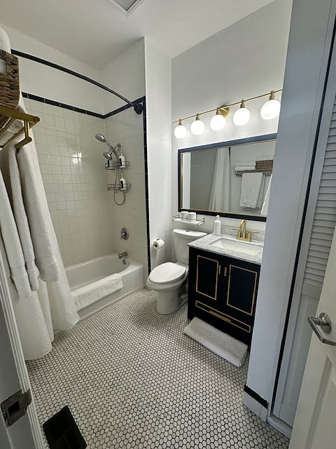 Furnished Finder property 448654_2 photo 4