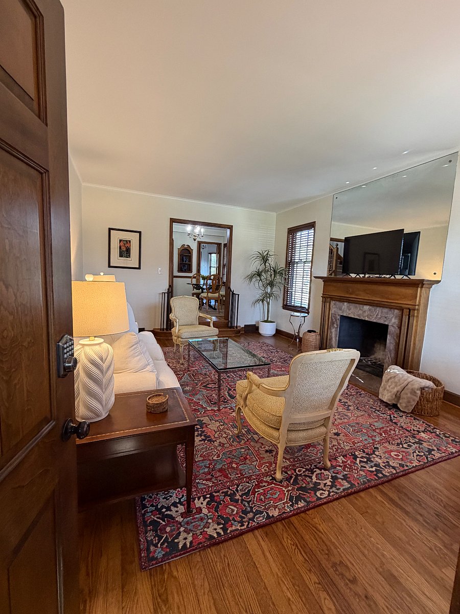 Furnished Finder property 448716_2 photo 7