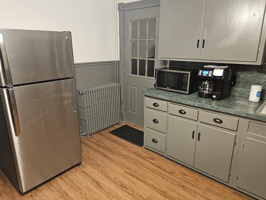 Furnished Finder property 448717_1 photo 3