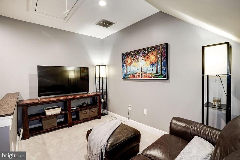 Furnished Finder property 448747_1 photo 17