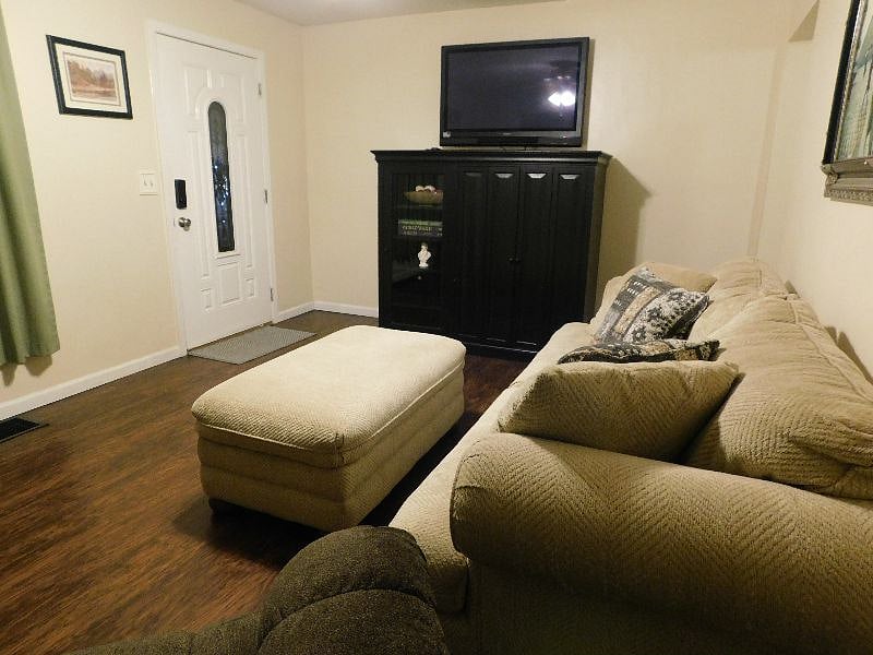 Furnished Finder property 448807_1 photo 5