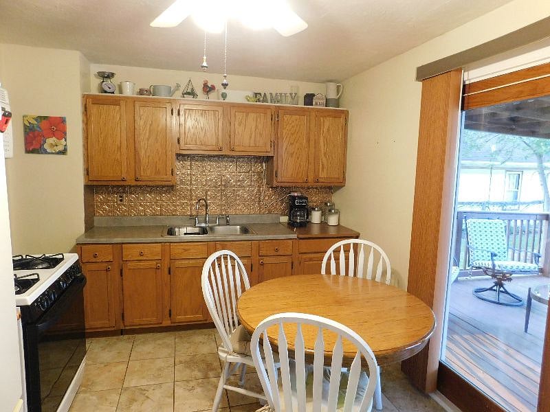 Furnished Finder property 448807_1 photo 8