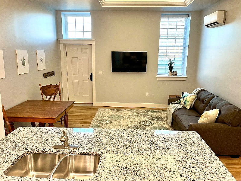 Furnished Finder property 448810_1 photo 4