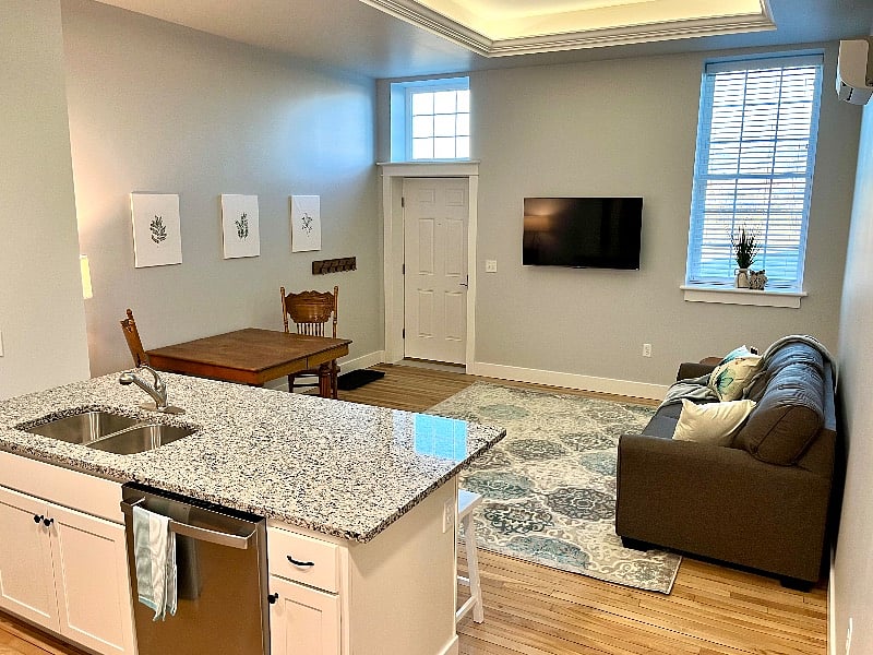 Furnished Finder property 448810_1 photo 6
