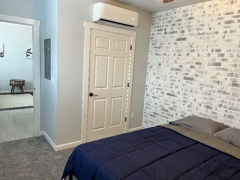 Furnished Finder property 448810_3 photo 9