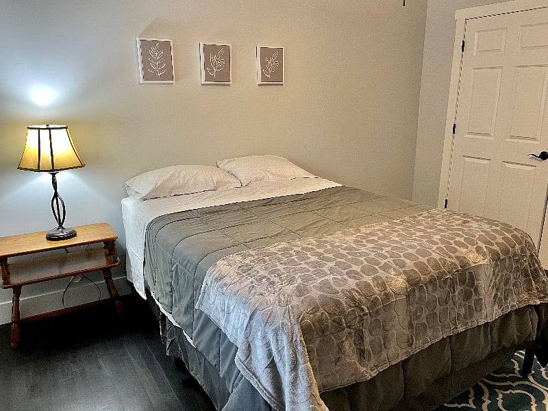Furnished Finder property 448810_8 photo 17
