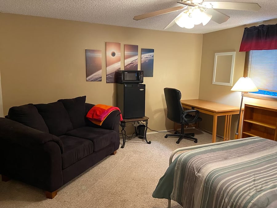 Furnished Finder property 448843_1 photo 3