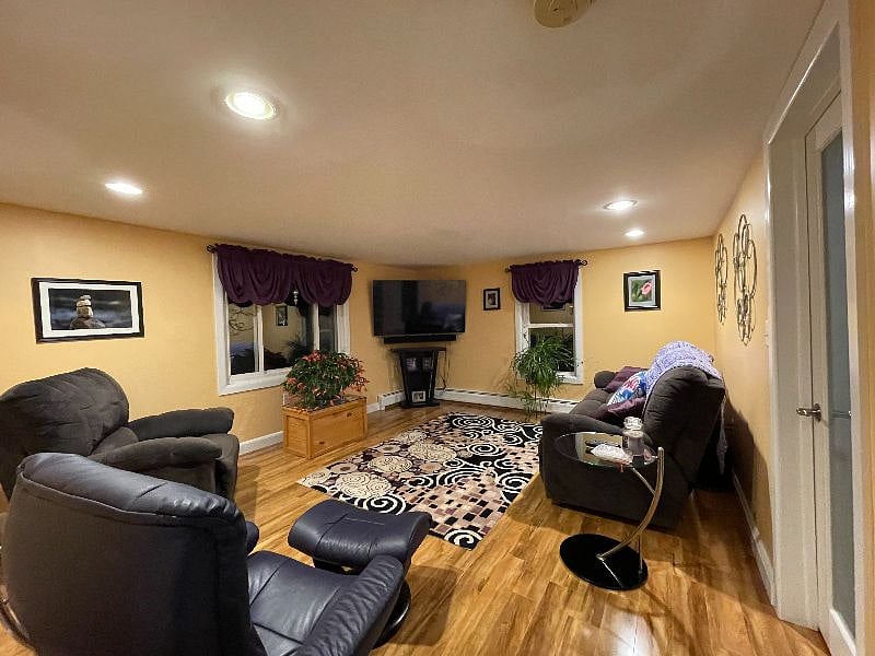 Furnished Finder property 448890_1 photo 8