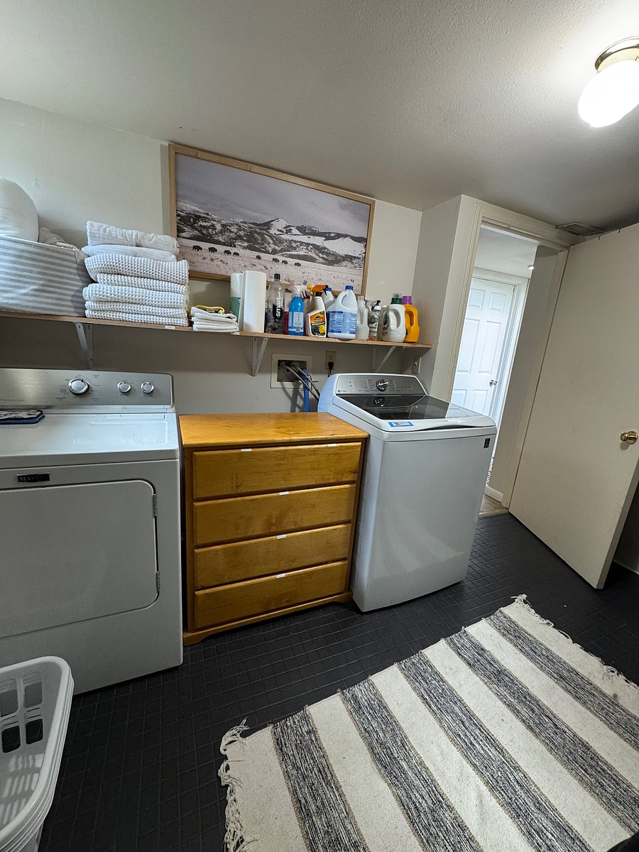 Furnished Finder property 448900_1 photo 17