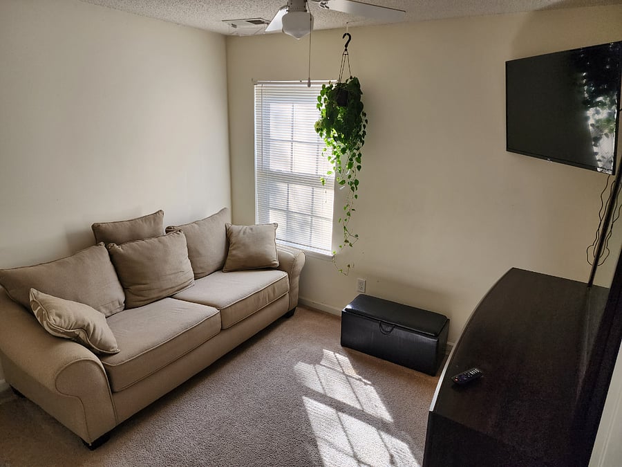 Furnished Finder property 448923_2 photo 2